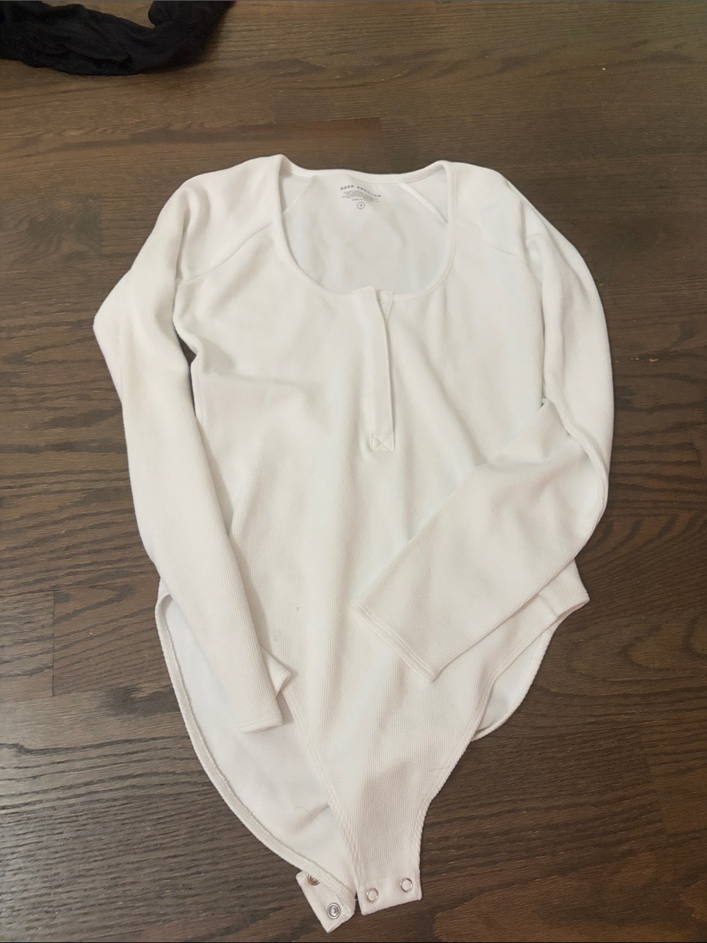 Good American Women’s Scoop Neck White Bodysuit - Comfortable Layering Top